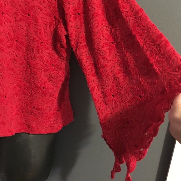 Woman’s red lace over red top with butterfly sleeves - Picture 4 of 8